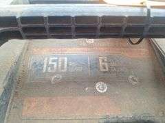 Craftsman 6 Gallon air compressor  (runs)