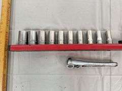Snap-On 3/8 Metric Sockets with Rail-- Ratchet & Extensions
