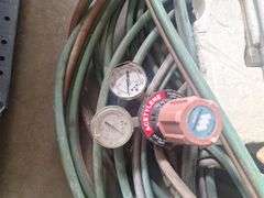 Torch Hose with Torch heads & Gauges (looks to be 50ft)