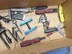 Lot of Trim tools-- Knives -- Windshield Knife Picks all one money