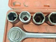 3/4 Drive Metric Sockets & Ratchet Set