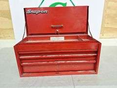 Metal Snap-On Toolbox with Key