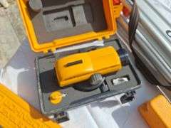 CST/Berger Transit & Tripod with Pole