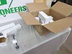 Parts to fit A Jeep Cherokee 2004