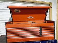 Snap-On Rolling Toolbox Top(Red) -- Bottom (blue) & Side Box (Red) all one money with keys (no key t