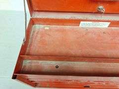 Metal Snap-On Toolbox with Key