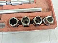 3/4 Drive Metric Sockets & Ratchet Set