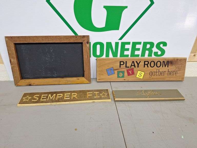 (4) Wooden Wall Hanging signs