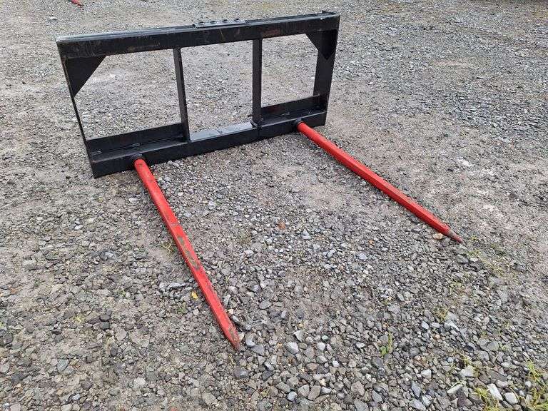 Quick Attach Double Prong Hay Spear (NEW)Taxable
