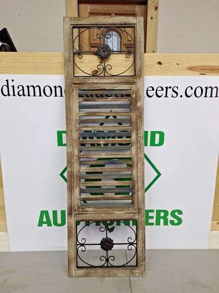Wooden Wall Hanger