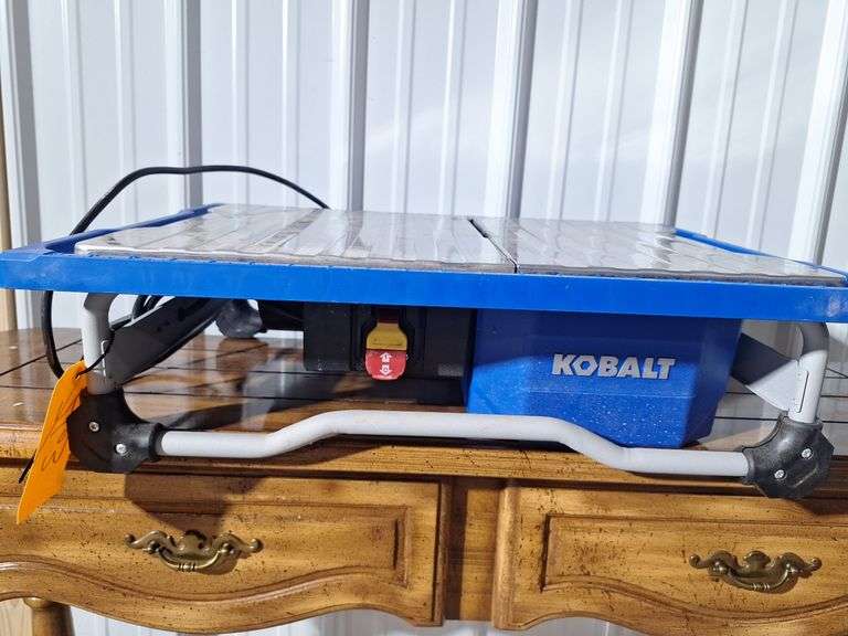 Kobalt Wet Tile Saw (runs)