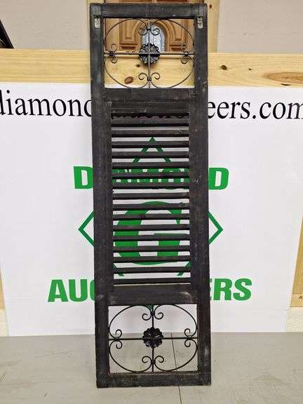 Wooden Wall Hanger