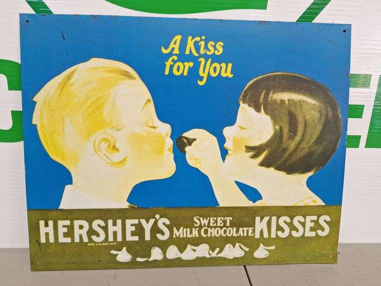 Metal Hershey's Kiss Sign