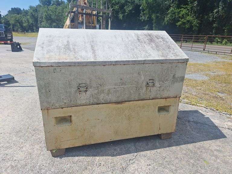 Job-Box (5ft long)