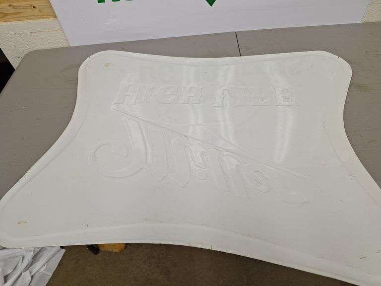 Metal Miller High Life Sign