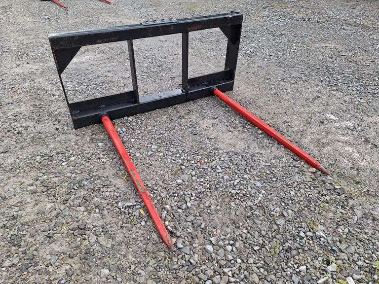 Quick Attach Double Prong Hay Spear (NEW)Taxable