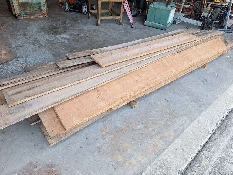 Lot Of Red Oak Lumber
