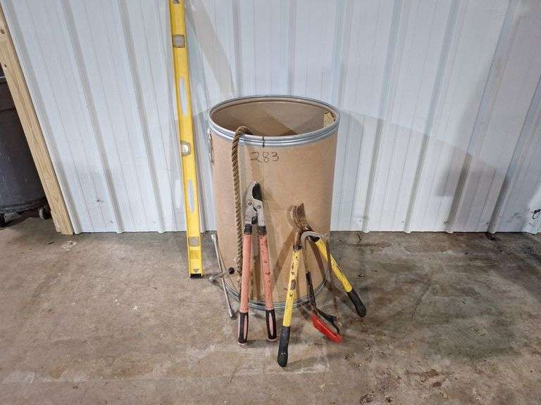 Barrel & Tools inside it