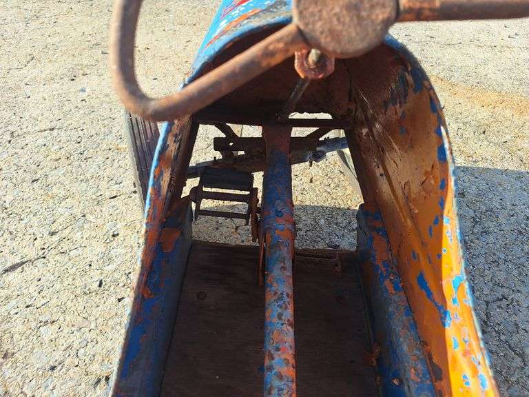 Metal Peddle Car