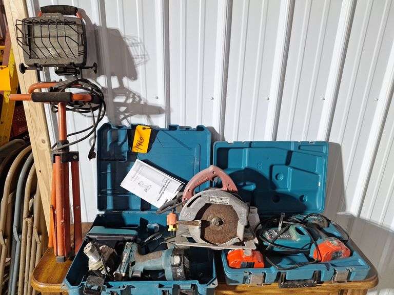 Makita Drill & Driver with Light & Skillsaw all one money (operation unknown)