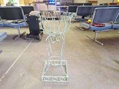 Metal Standing Flower Stand