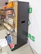 Poker Machine with Coins (works) (HOME Entertainment only)