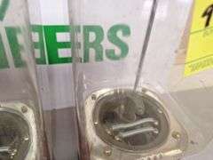 (4) Gumball Machines all one money (No Keys)