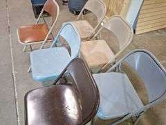 (6) Metal Folding Chairs all one money