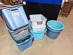 (8) Totes & (2) Round Tubes all one money (no lids)