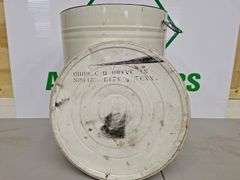 Double Q Drive In Lard Bucket