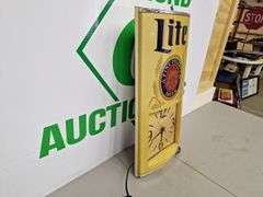 Miller Light Light Up Clock (WORKS)