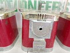 (4) Gumball Machines all one money (No Keys)