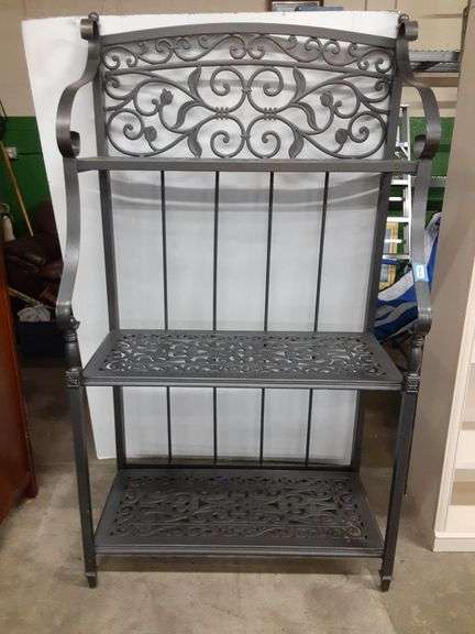 Metal Bakers Rack