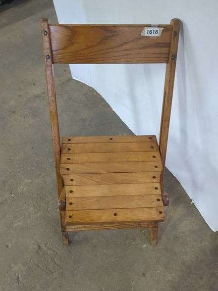 Vintage Wood Folding Chair