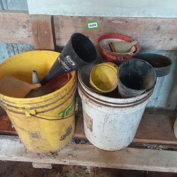 Large Assortment of Plastic Funnels Delaware Auction Center