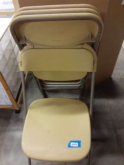 (4) Folding Chairs