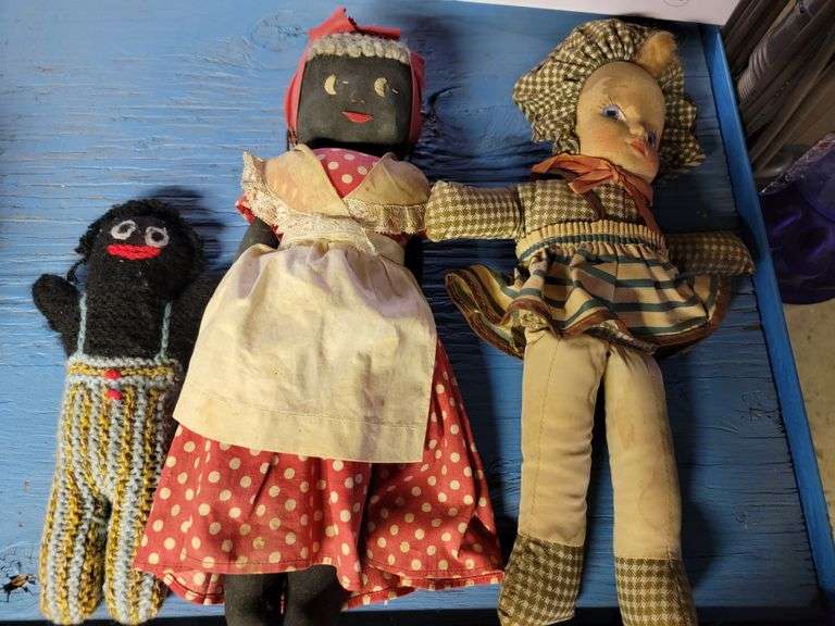 (3) Dolls: Antique/Vintage. Golliwog Doll, Black Mammie Doll & Fabric Face Doll
