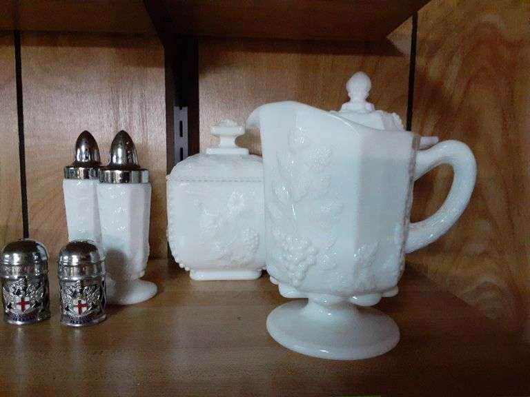 Vintage Milk Glass Items