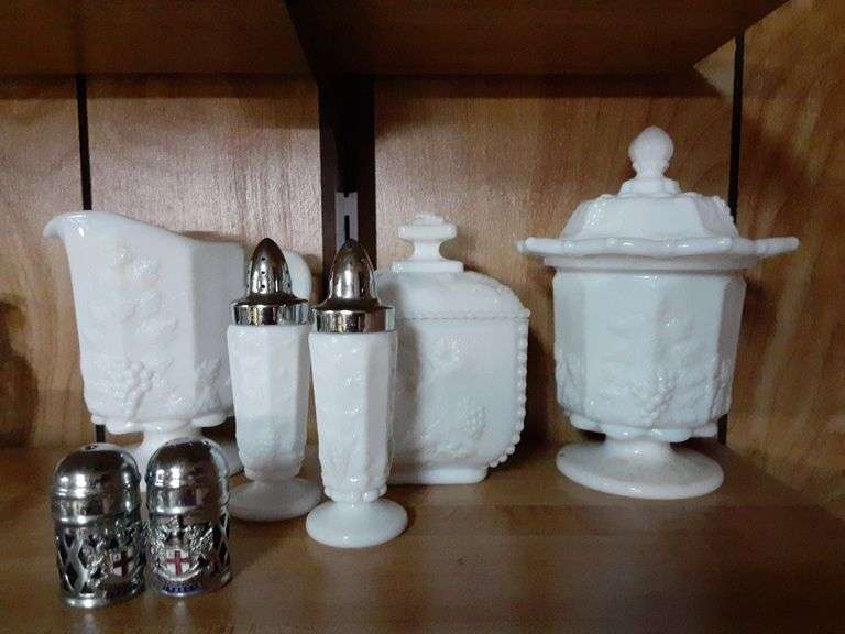 Vintage Milk Glass Items