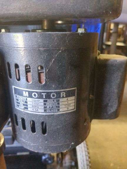 Speedway 12 Speed Drill Press w/1/2 HP Motor