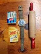 Collection of Vintage Kids Toys & Magazines