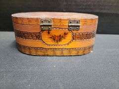 Wooden Trinket Box w/Assortment of Jewelry Pieces