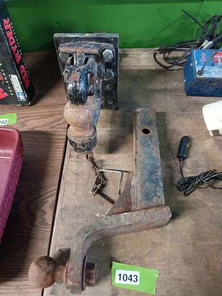 (2) Tow Hitch Receivers