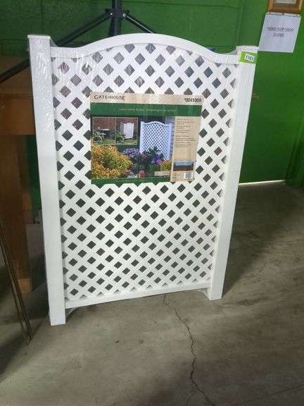 Fate House Lattice Utility Screen
