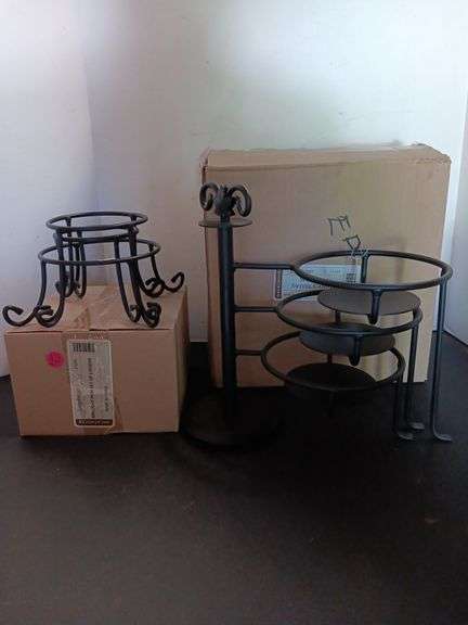 Longaberger Wrought Iron Riser Set and Longaberger Swivel Caddy