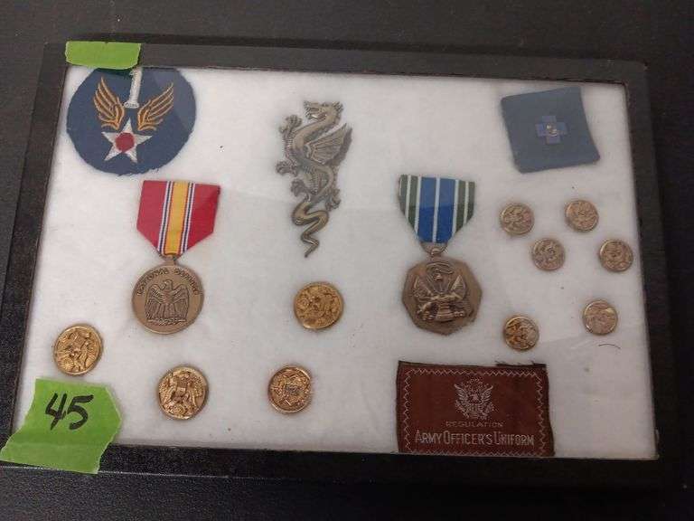 Military Buttons, Patches, and Medals