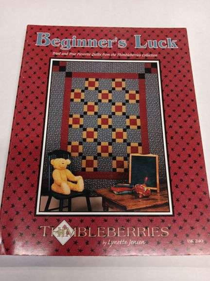 Assorted Sewing / Crochet Books & Magazines and Singer Buttonholer and Zig Zag Machine