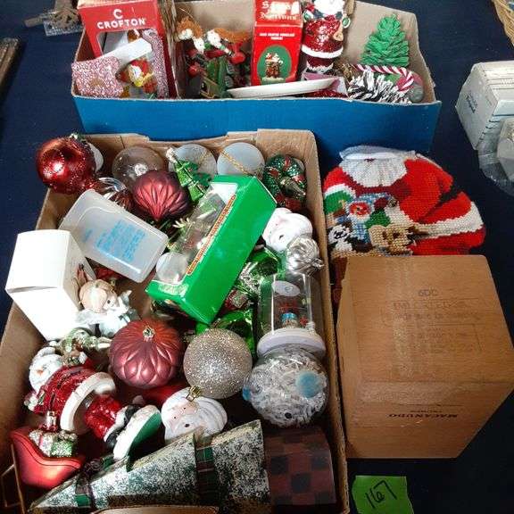 Assorted Christmas Items