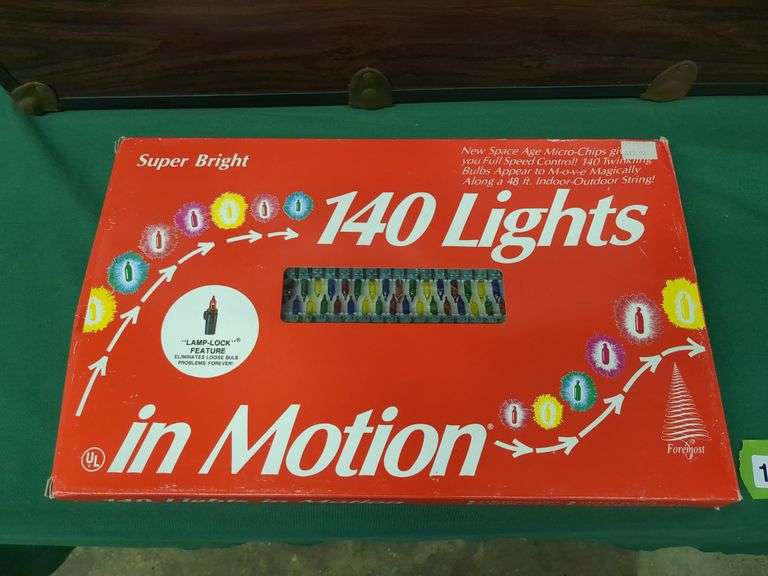 140 Lights in Motion Christmas Lights