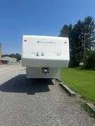 24' Sunnybrook Fifth Wheel Camper